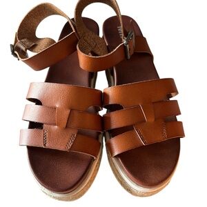 MIA Womens Karlotta Ankle Strap Espadrille Platform Sandals Casual Mid Heel 10